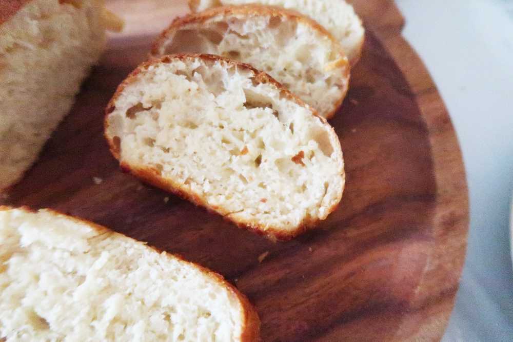 15 Minute Air Fryer Bread- Easy Recipe!