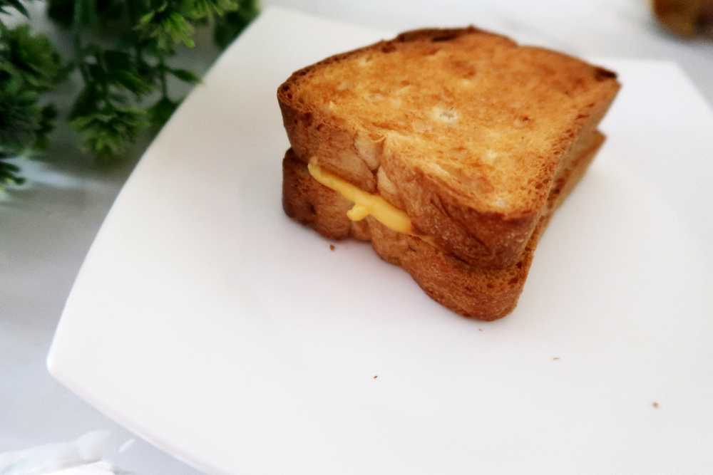 AIr FRYER Grilled Cheese Sandwich- Super EASY!!