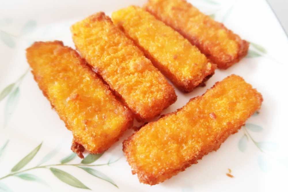 Air fryer frozen fish sticks